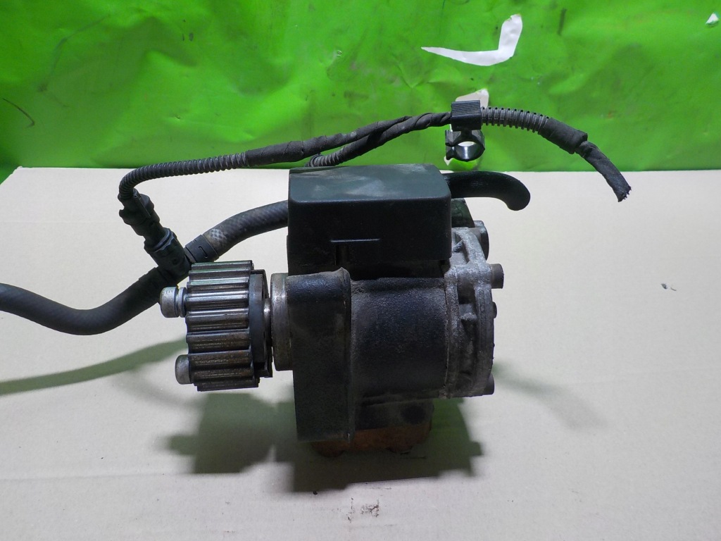 фото №7, Насос впрыскная fabia ii 1.9 tdi