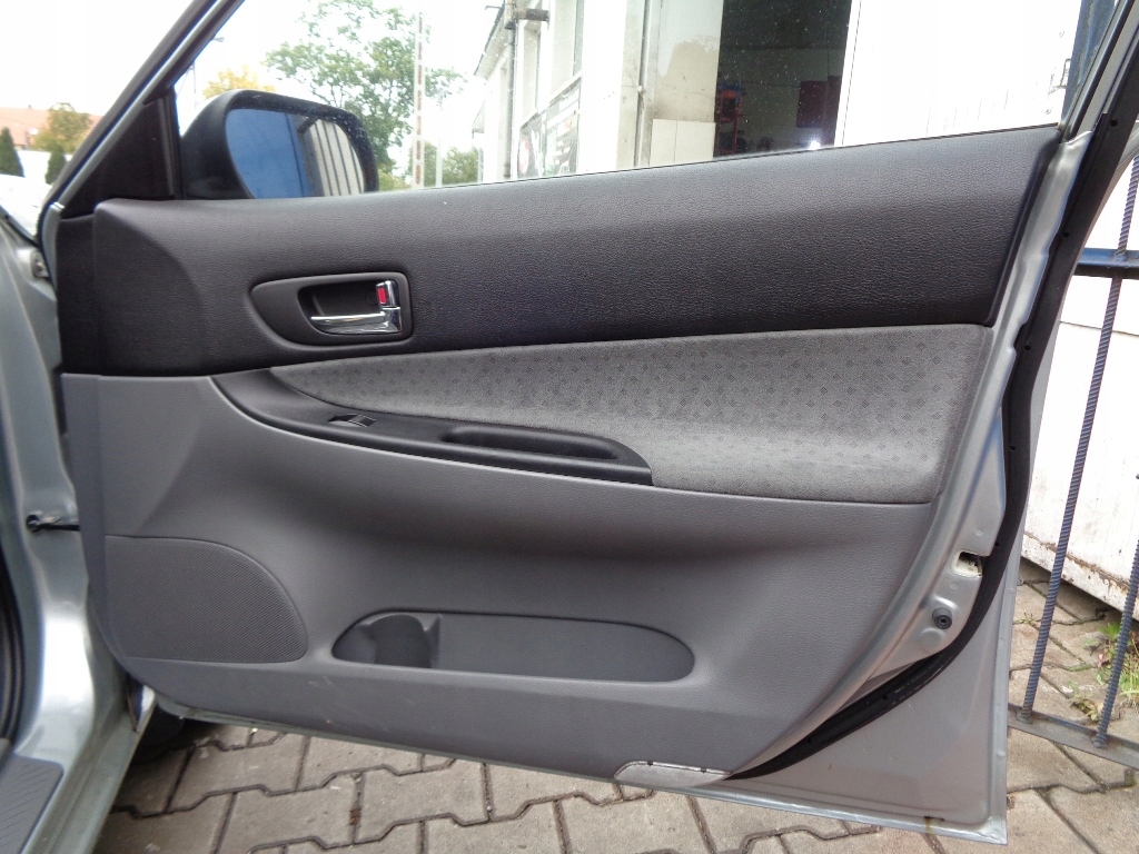 фото №5, Сиденья заднее сиденье обшивки mazda 6 hb 02-05 europa компьютер.