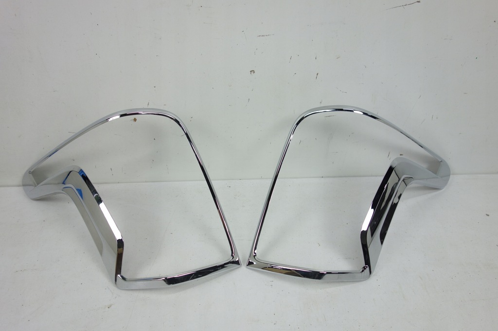 фото №1, Хром лампи задня лівий mitsubishi l200 15-