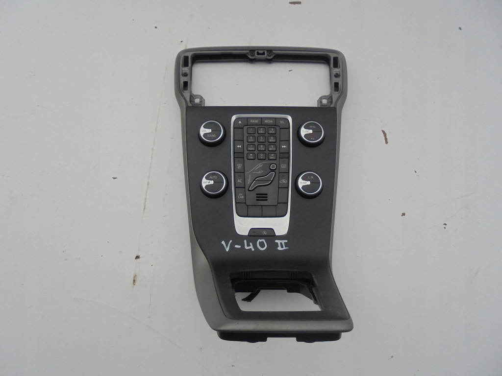 фото №1, Панель управление туннель volvo v40 ii