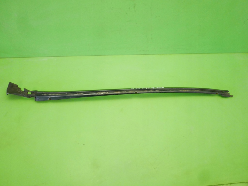 фото №1, Молдинг стекло перед лобовое левая mercedes w220