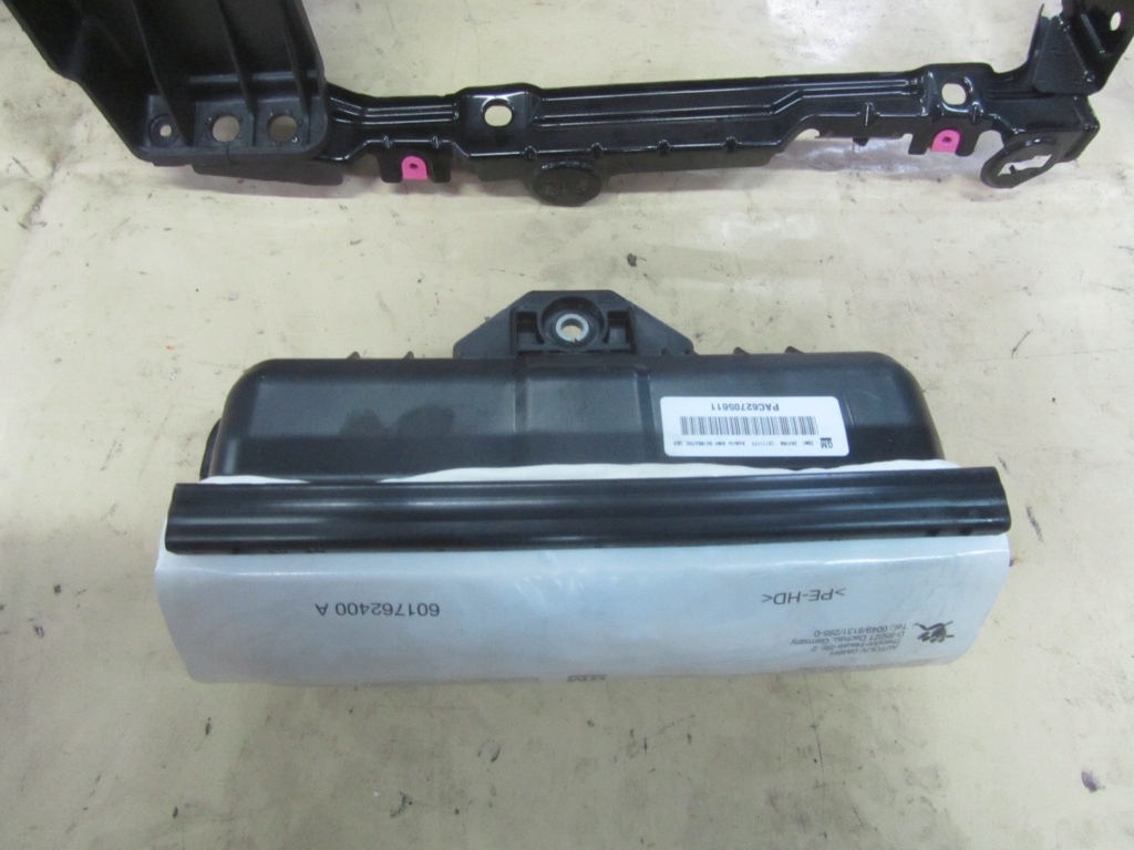 фото №4, Панель приладів приладова консоль панель приладів opel zafira b