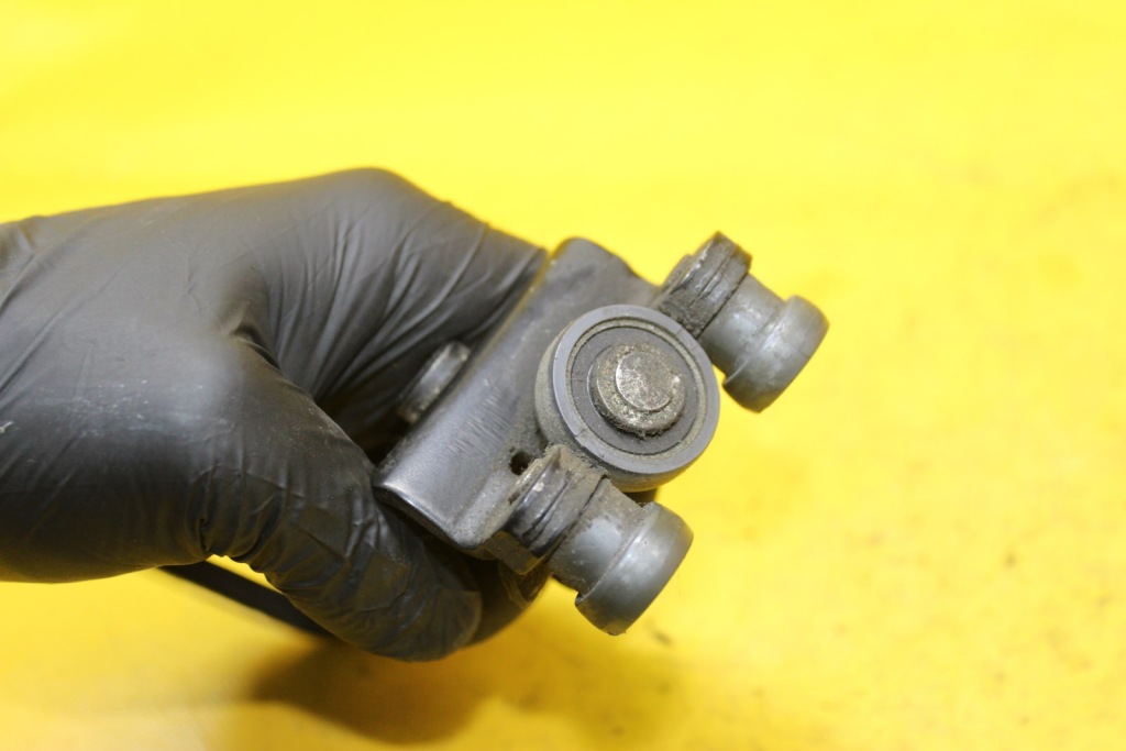 фото №3, Петля двері лівий bok transit connect