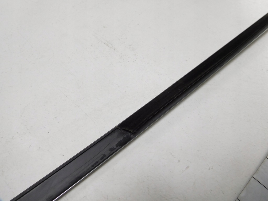 фото №6, Молдинг декоративна лівих двері volvo xc60 31371111