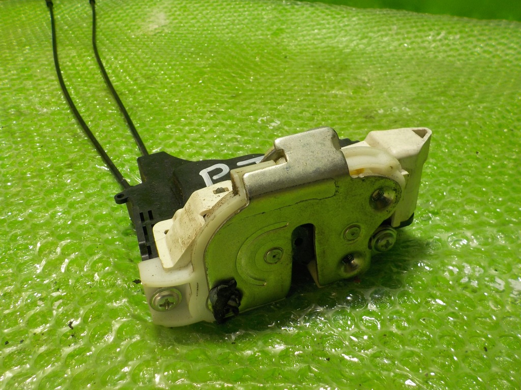 фото №4, Mitsubishi outlander ii 2010r замок правый задняя