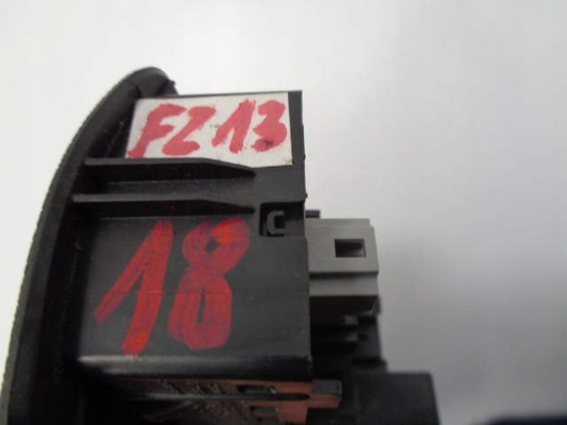 фото №5, Renault scenic iii панель світла 648450007r