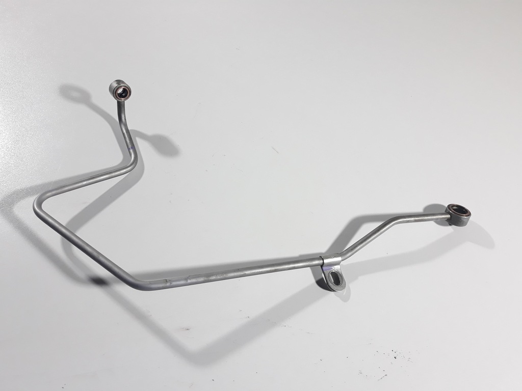 фото №6, Volvo v40 12- трубка масла турбины