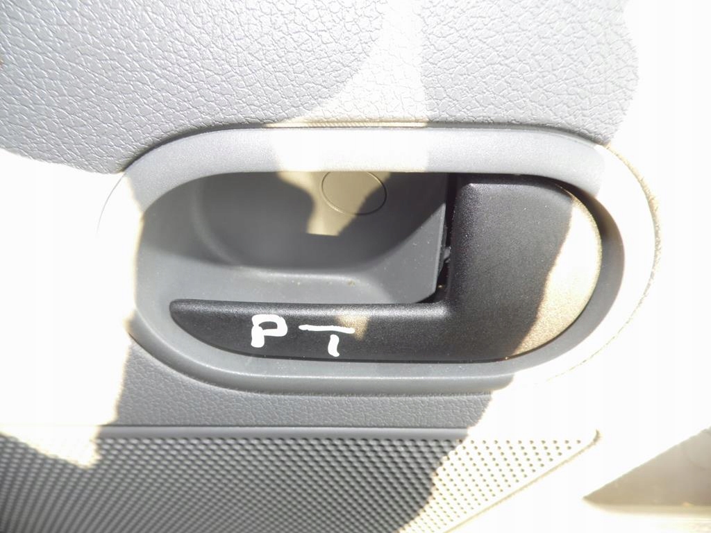 фото №3, Ручка внутрішня права задня ford fusion mk1 i 02-