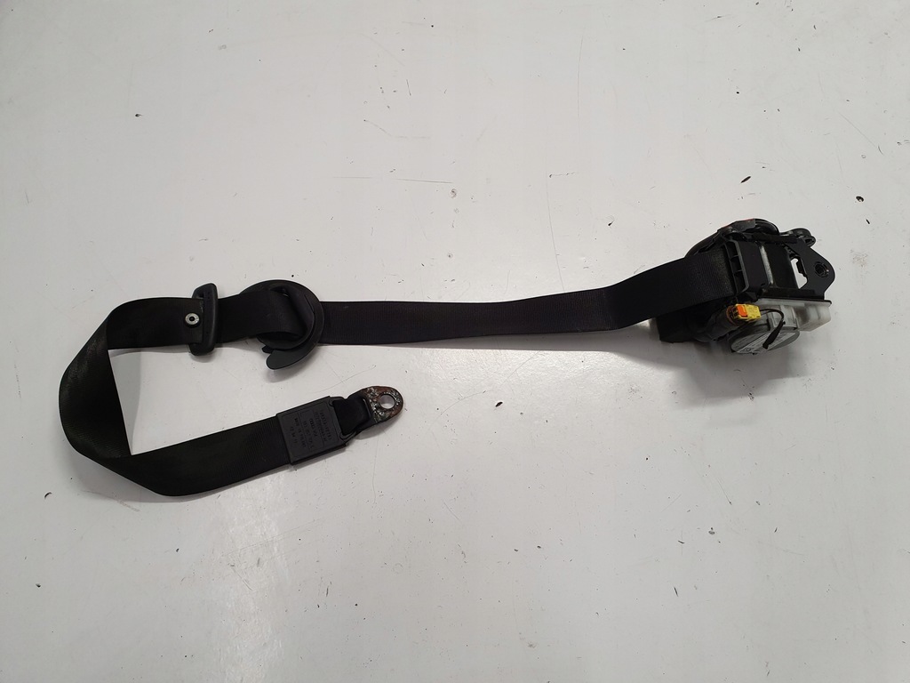 фото №1, Audi a1 8x 3d pas безопасности левый перед 8x3857705c