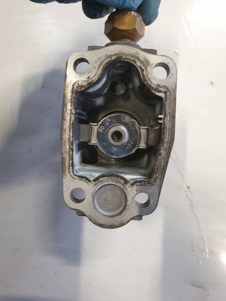 фото №3, Iveco daily 3.0 термостат корпус термостата