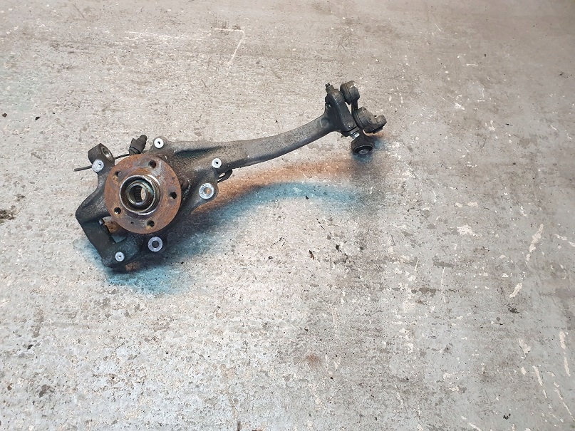 фото №1, Audi a4 b8 a5 8t q5 8r lift поворотный кулак перед передняя левая