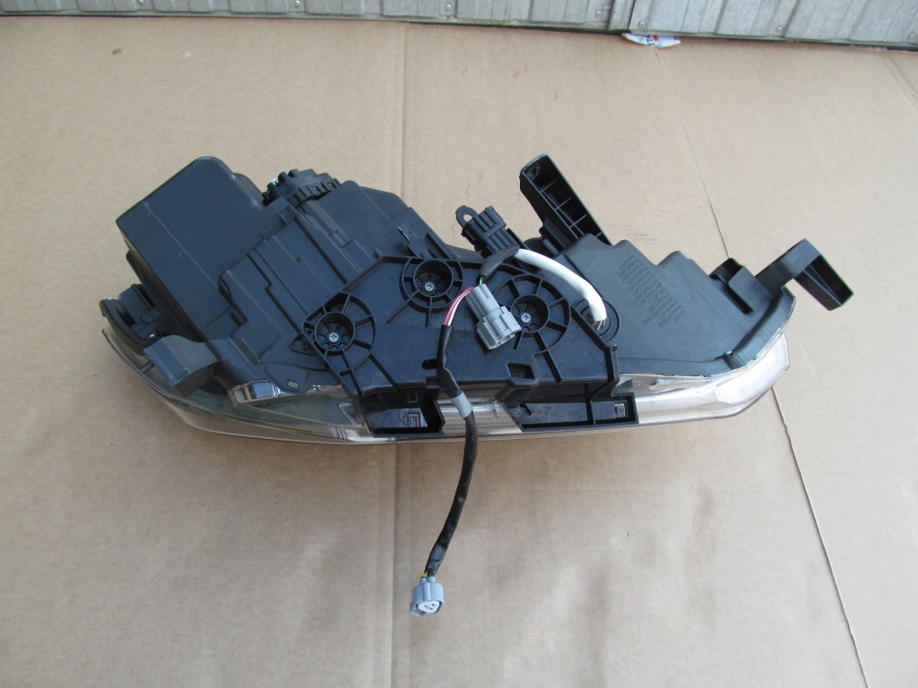 Nissan x trail t32 рестайлинг  левая фара full led идеальное состояние Оригинал
