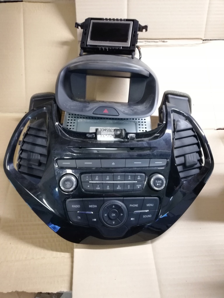 фото №1, Ford ka plus радіо cd панель дисплей козирок