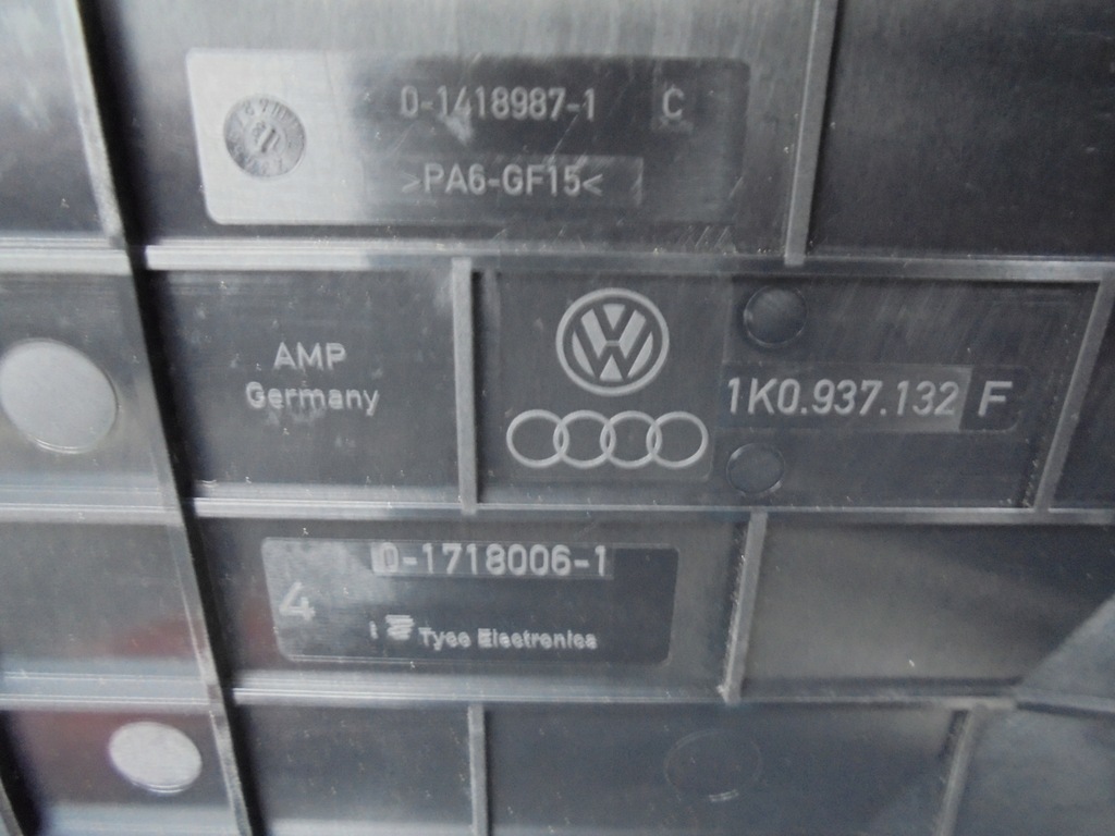 фото №12, Vw audi seat коробка предохранителей 1k0937132f