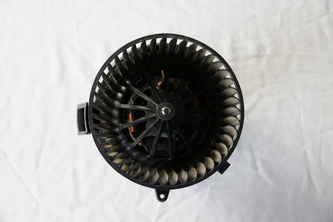 фото №3, Повітродувка вентилятор citroen c3 ii c4 ii cactus ds3