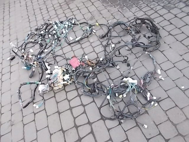 фото №5, Toyota yaris verso 04 електропроводка джгут 1.4d4d eur