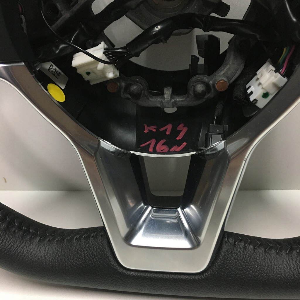 фото №4, Nissan micra k14 воздуховод кожаный