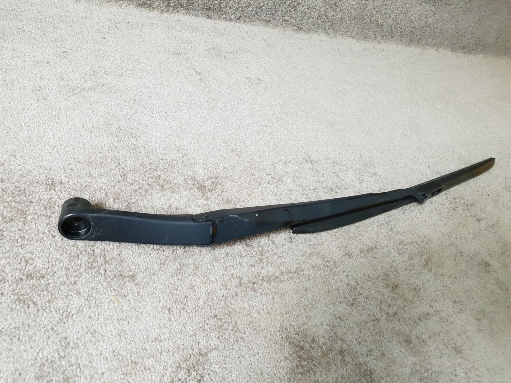 фото №2, Hyundai i30 12- рычаг щетка дворники левая