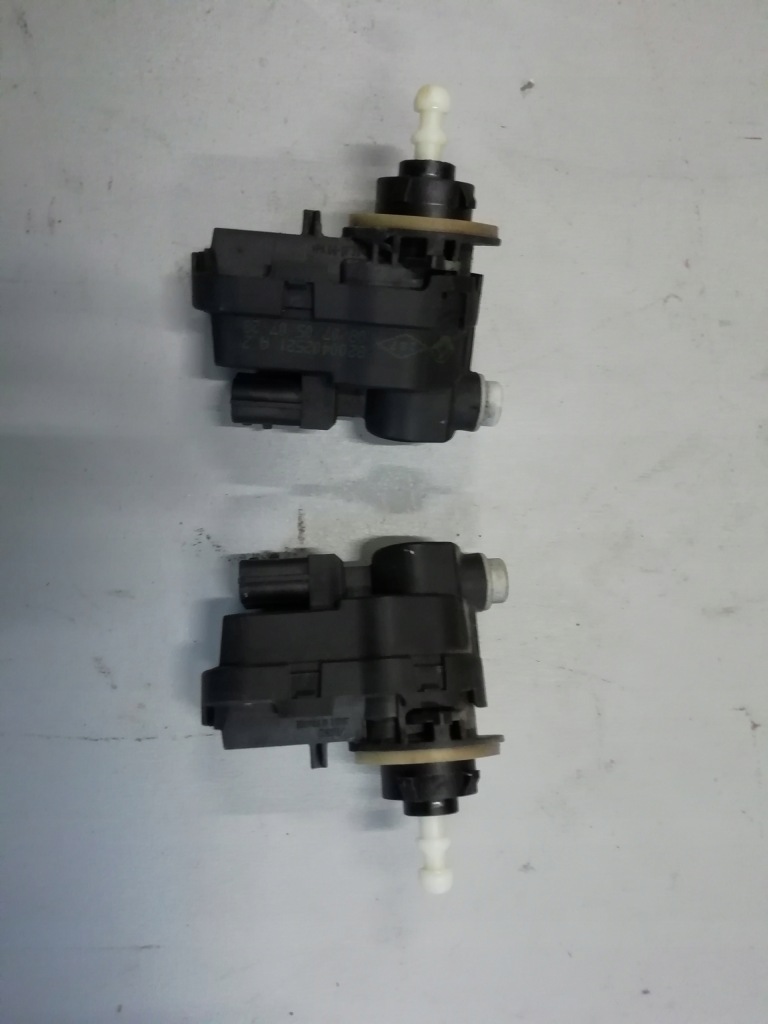 Купити Моторчик регулювання світла фари лампа renault