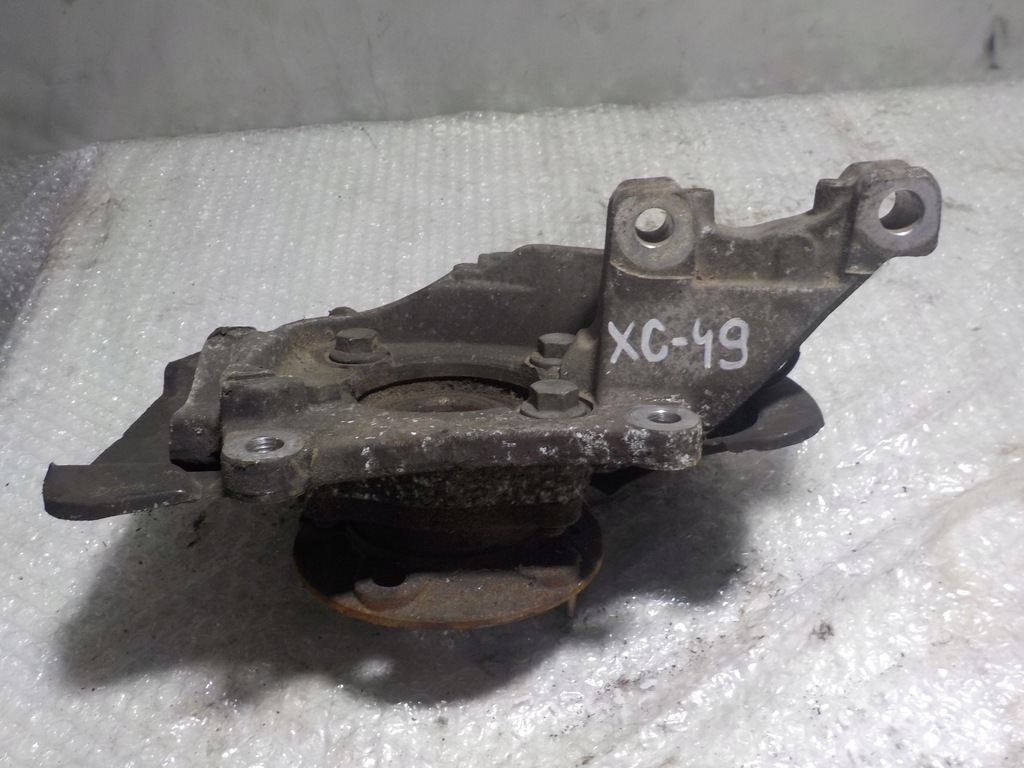 фото №7, Volvo v70 ii 2.4 поворотный кулак левая перед