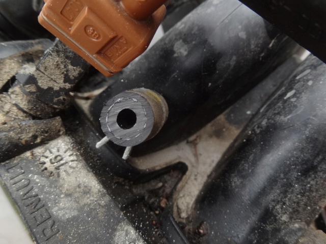 фото №5, Dacia dokker 2016 1,6 8v коллектор всасывающий молдинг gaz