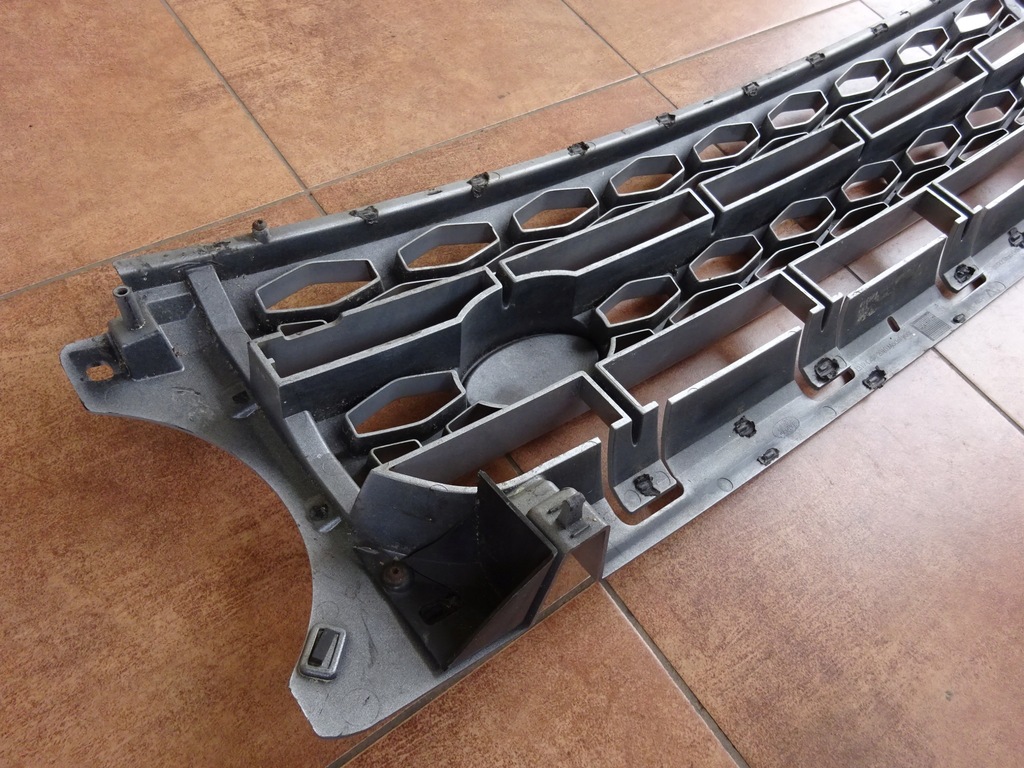фото №8, Land rover discovery 4 iv 2010 10-14 решітка решітка радіатора