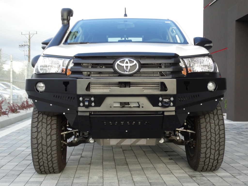 фото №1, Бампер передний стальной toyota hilux revo 2016-2020