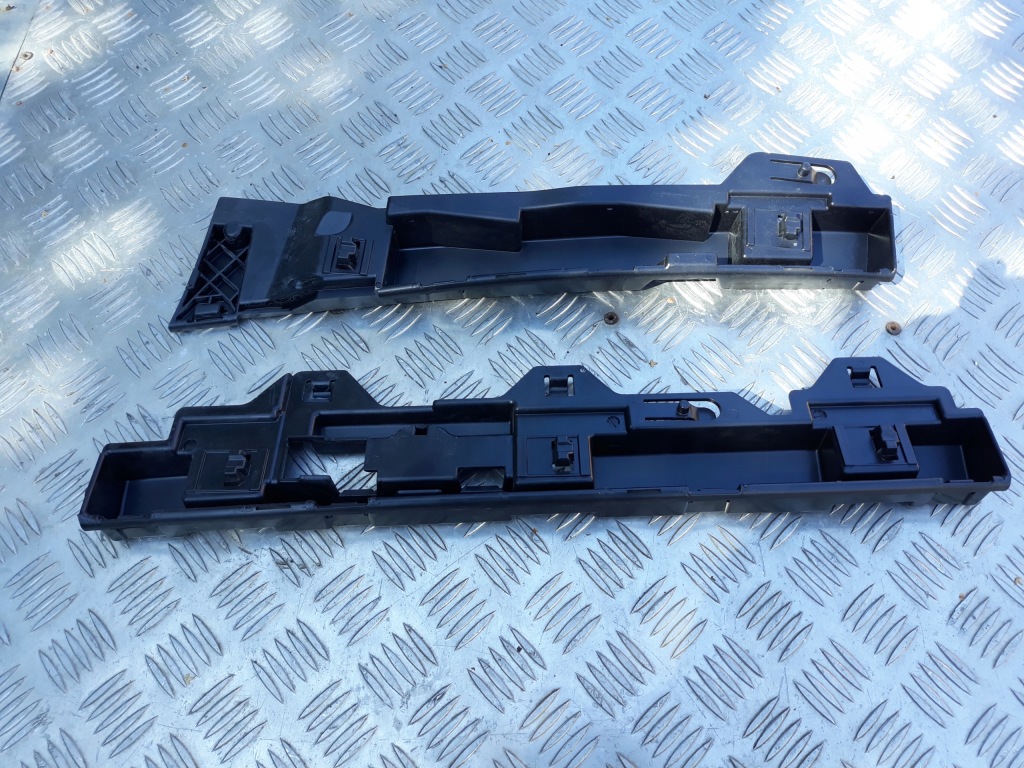 Купити Bmw f20 комплект молдинг кріпильних правих 7293556