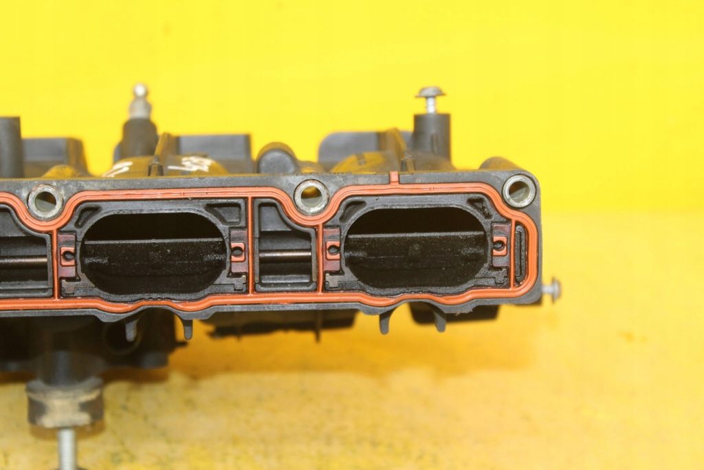 фото №10, Колектор всмоктуючий audi a6 c6 a3 8p a4 b7 leon golf v 2.0 tfsi 06f133201n