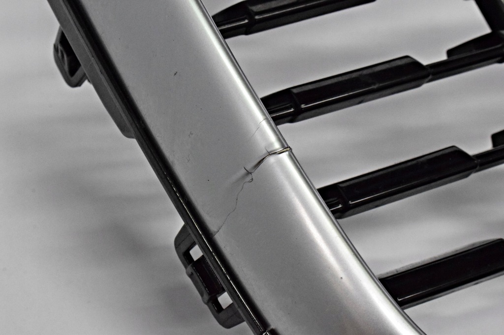 фото №7, Volvo xc60 2019r решётка радиатора решётка радиатора r-design оригинал