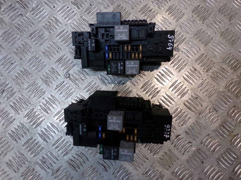фото №1, C w205 коробка предохранителей a2229063202 mercedes