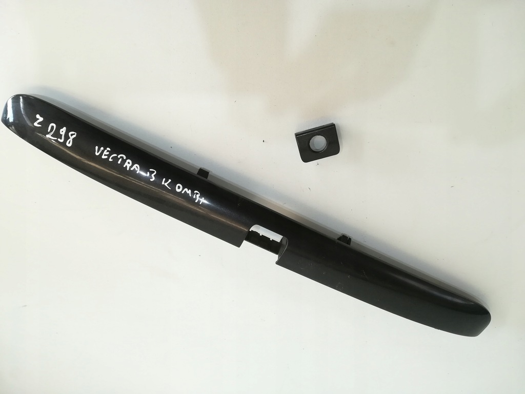 фото №1, Накладка кришки багажника z298 kombi opel vectra b