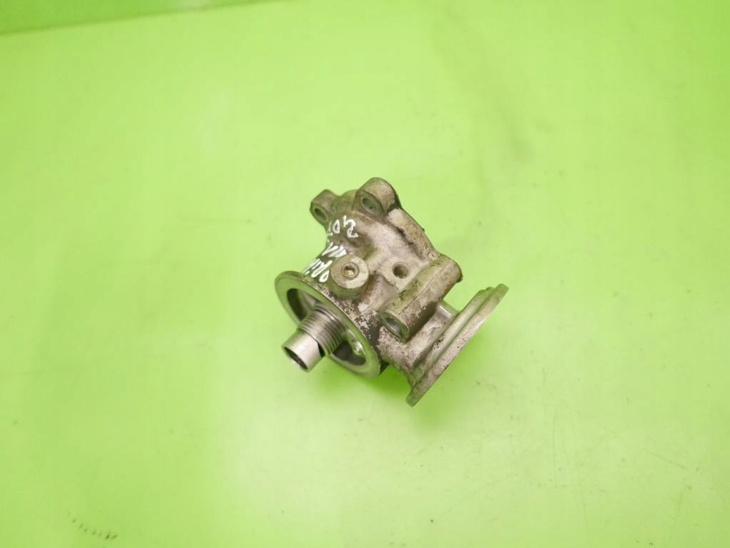 фото №9, Основание фильтра масла nissan primera p11 2.0 td