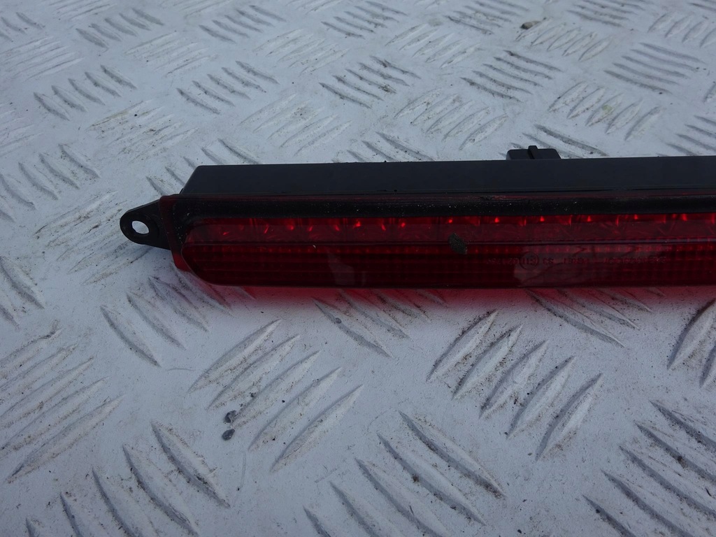 фото №3, Aston martin db9 vantage лампа śwatło стоп задня