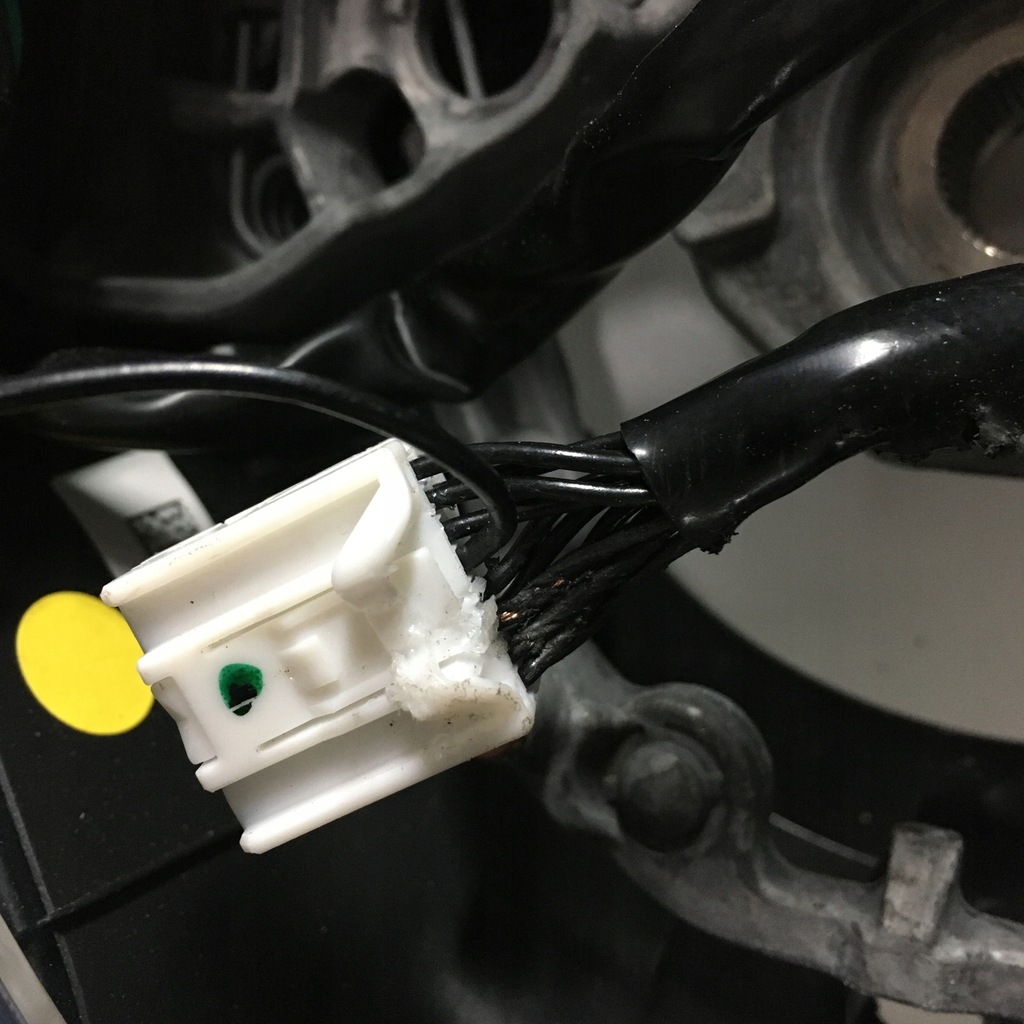 фото №5, Nissan micra k14 воздуховод кожаный