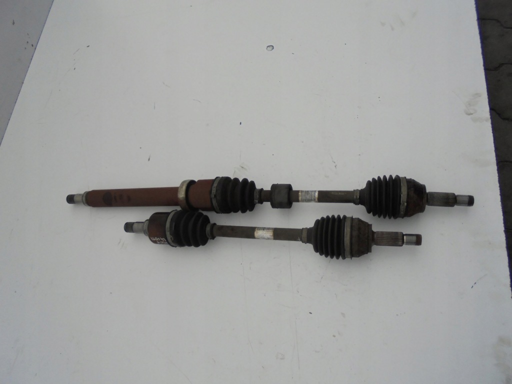 Купить Приводной вал левое  перед ford fiesta mk7 1.4 tdci