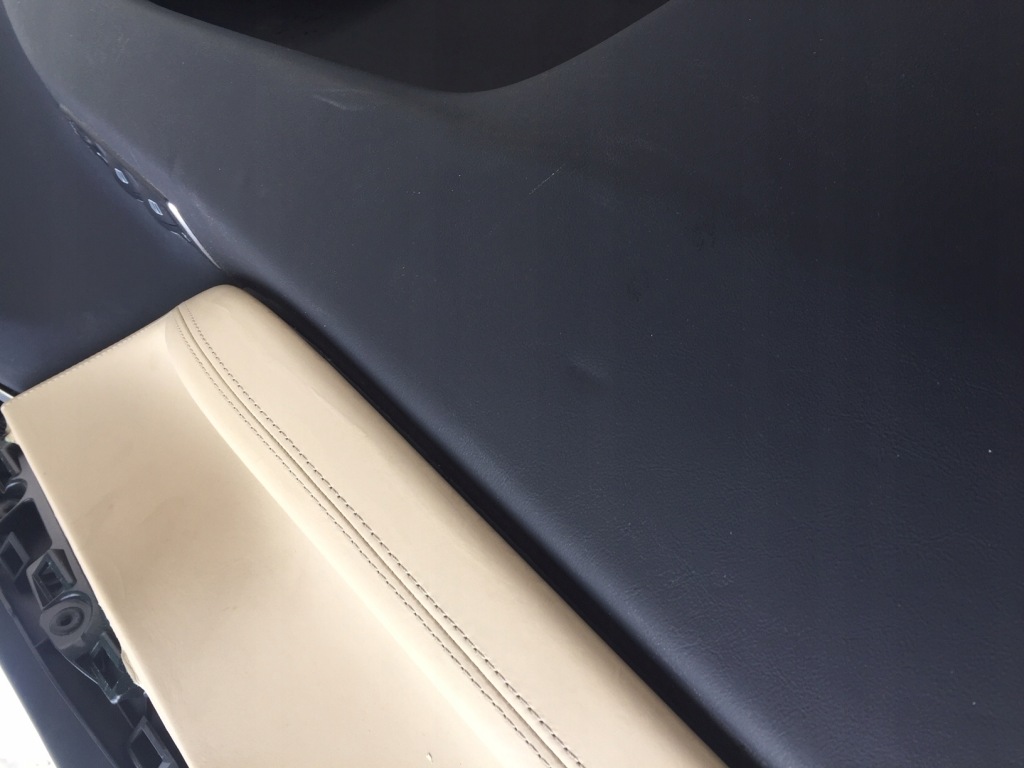 Купити Tesla x оббивка обшивка лівих двері перед