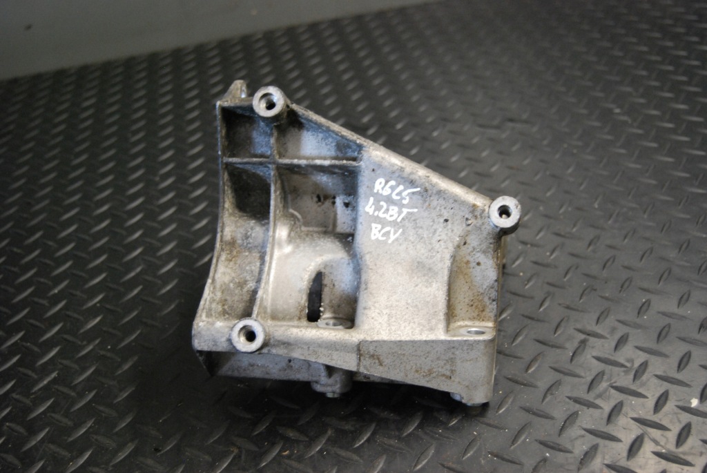 фото №1, Кронштейн компресора кондиціонера audi rs6 c5 077260885g