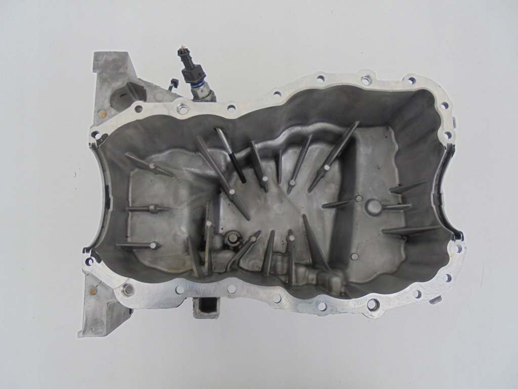 фото №11, Nissan juke поддон масляная 1.5 dci 111105878r