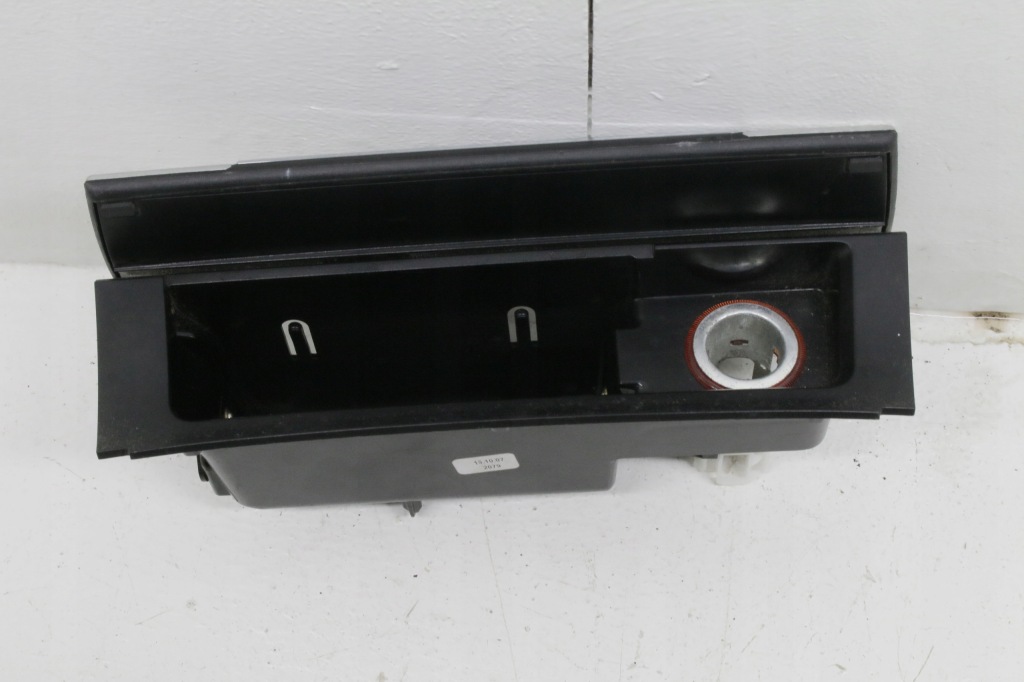 фото №3, Пепельница vw passat b6