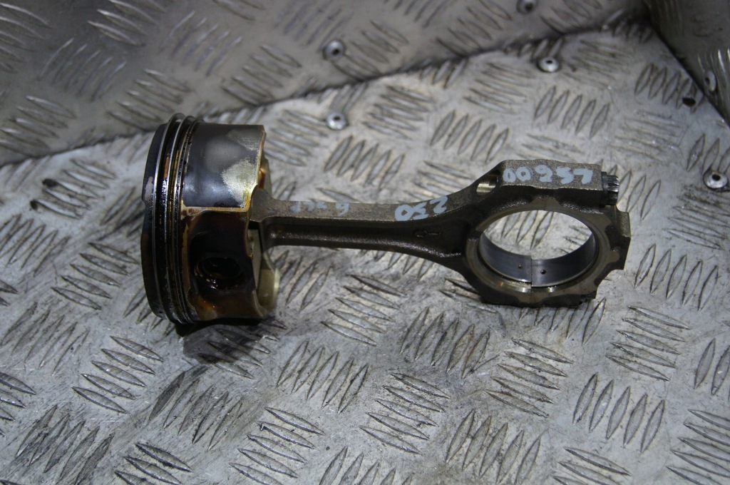 фото №1, Поршень шатун lexus ls600 long 5.0b hybrid