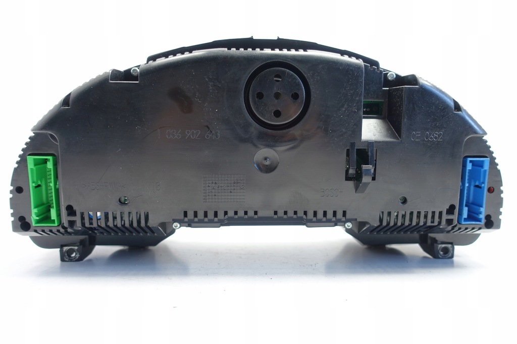 фото №8, Audi a4 b7 cabrio 3.0 tdi приборная панель счетчик 8h0920950r