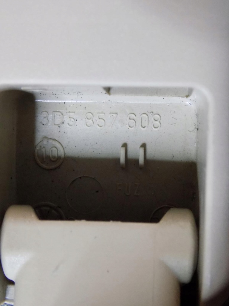 фото №3, Vw touareg 7p ручка потолочный 3d5857608