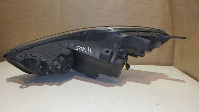 фото №4, Hyundai ix20 лампа фара правый