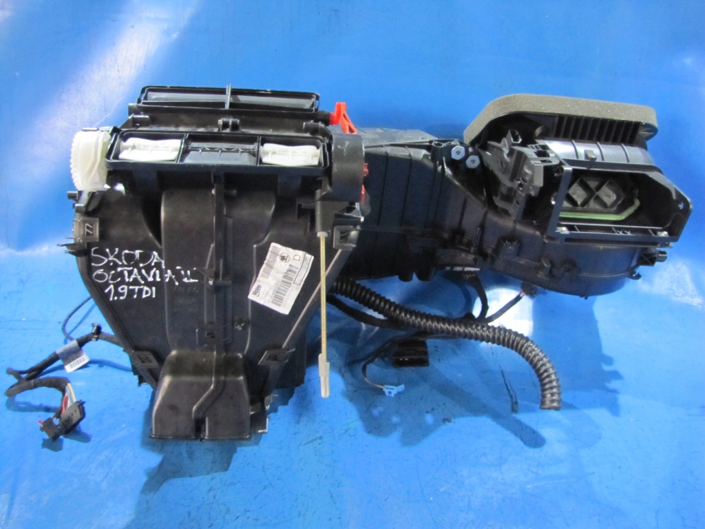 фото №1, Корпус обігрівач skoda octavia ii 2006-2013r.