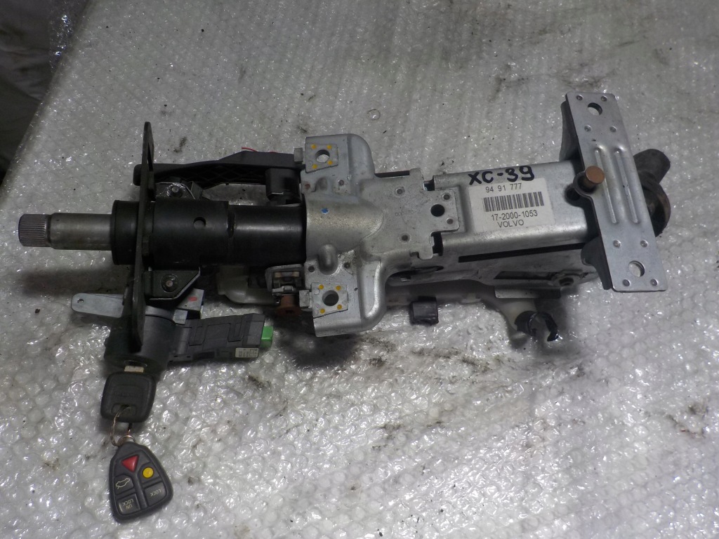 фото №1, Volvo v70 ii 2.4 колонка кермова замок запалювання