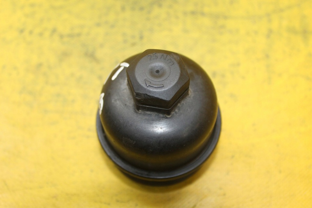 фото №1, Крышка масла fortwo smart 0.6tb