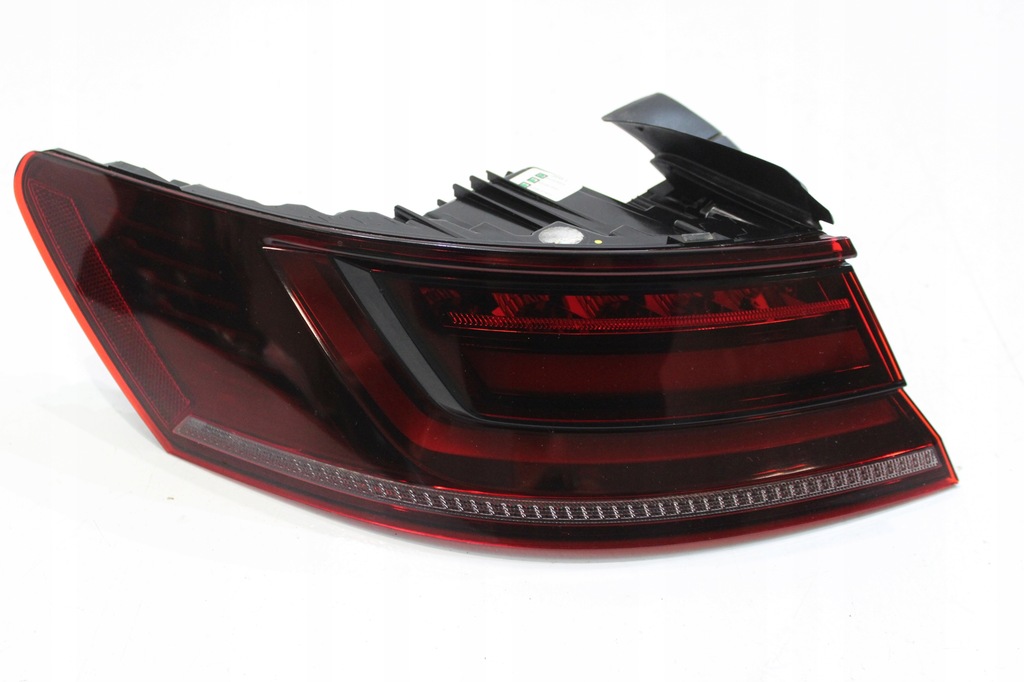 фото №1, Vw arteon лампа задня led 3g8945207b