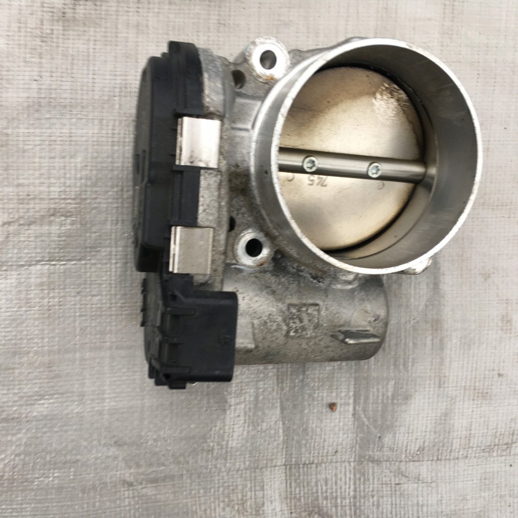 фото №1, Grand cherokee wk2 дросельна заслінка 3.6 15r