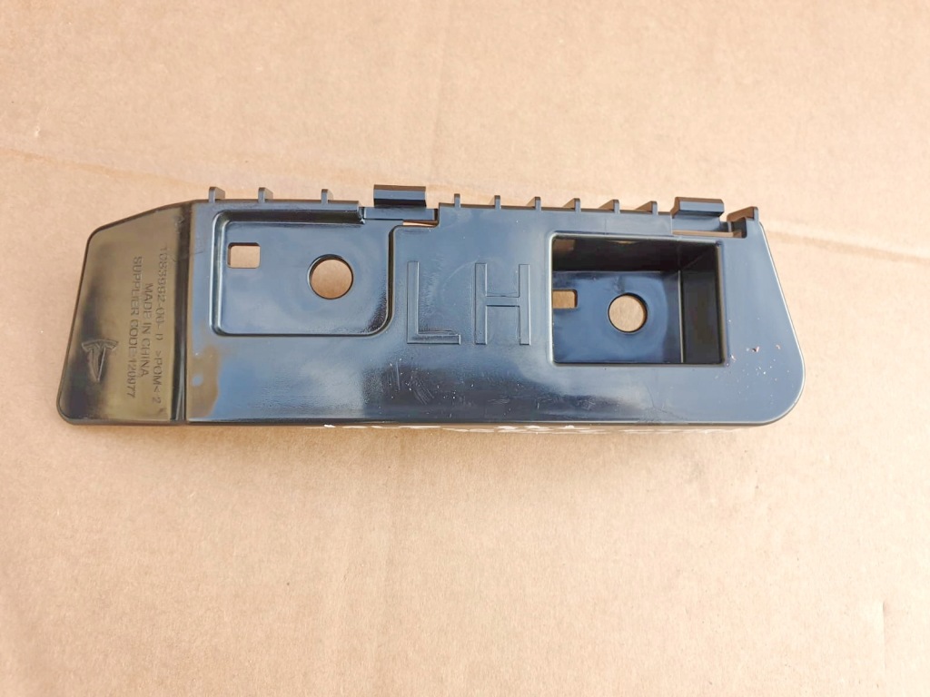 Купить Tesla 3 направляющая кронштейн бампера левая левый задняя